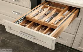 Types Of Kitchen Drawer Organizers & How To Use Them